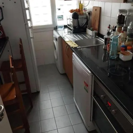 Apartamento Com Boa Localizacao Em Apartamento Lisboa